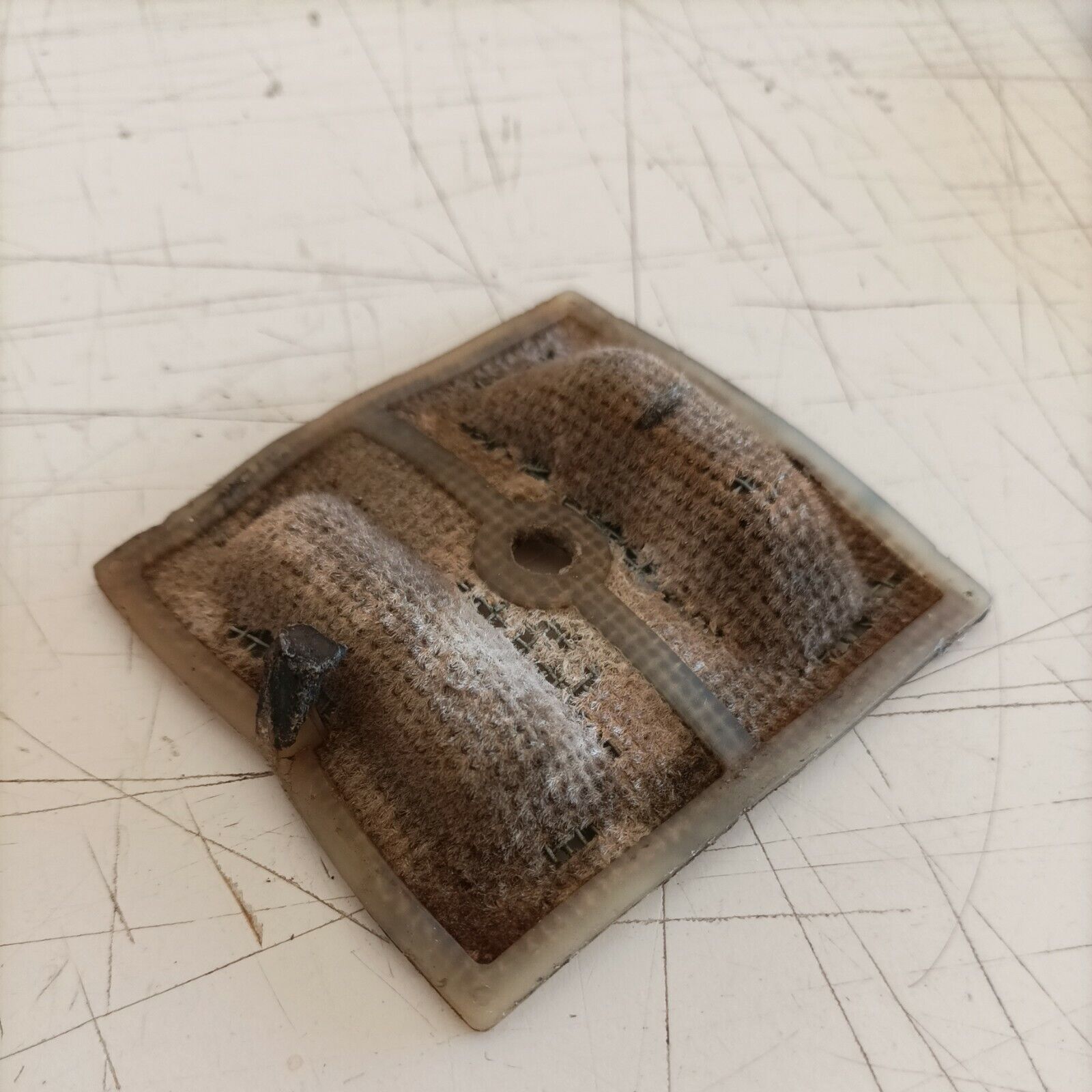 ricambio usato COPERCHIO FILTRO ARIA ORIGINALE PER MOTOSEGA ALPINA CASTOR C 40