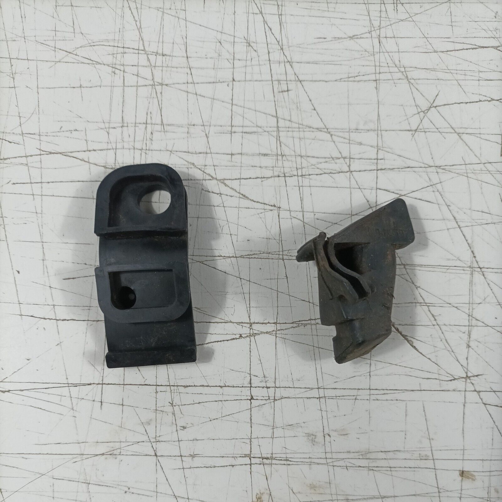gommino viti CARBURATORE E LEVA PER MOTOSEGA CHAIN SAW CS 5200 4500 5800 usato