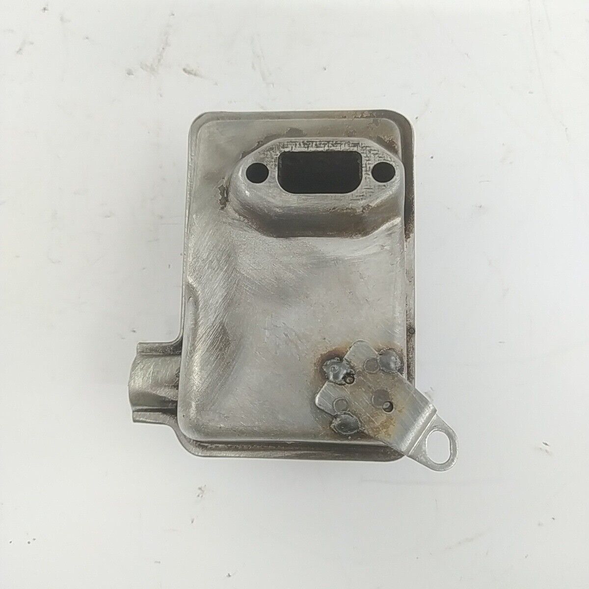 Ricambio usato MARMITTA silenziatore DI SCARICO per MOTOSEGA Echo 330 EVL