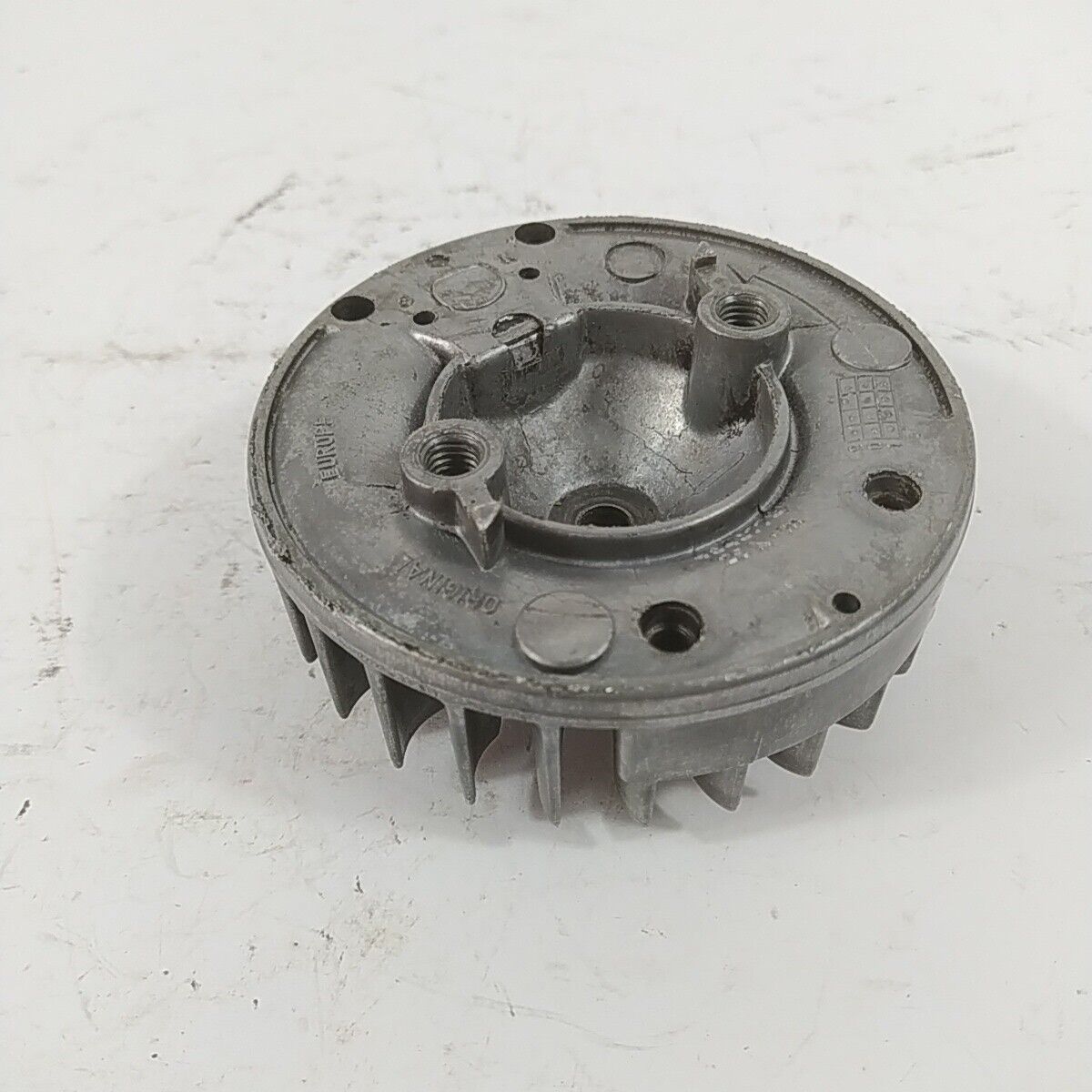 Ricambio DECESPUGLIATORE ALPINA STAR 41 VOLANO MAGNETICO DI AVVIAMENTO usato