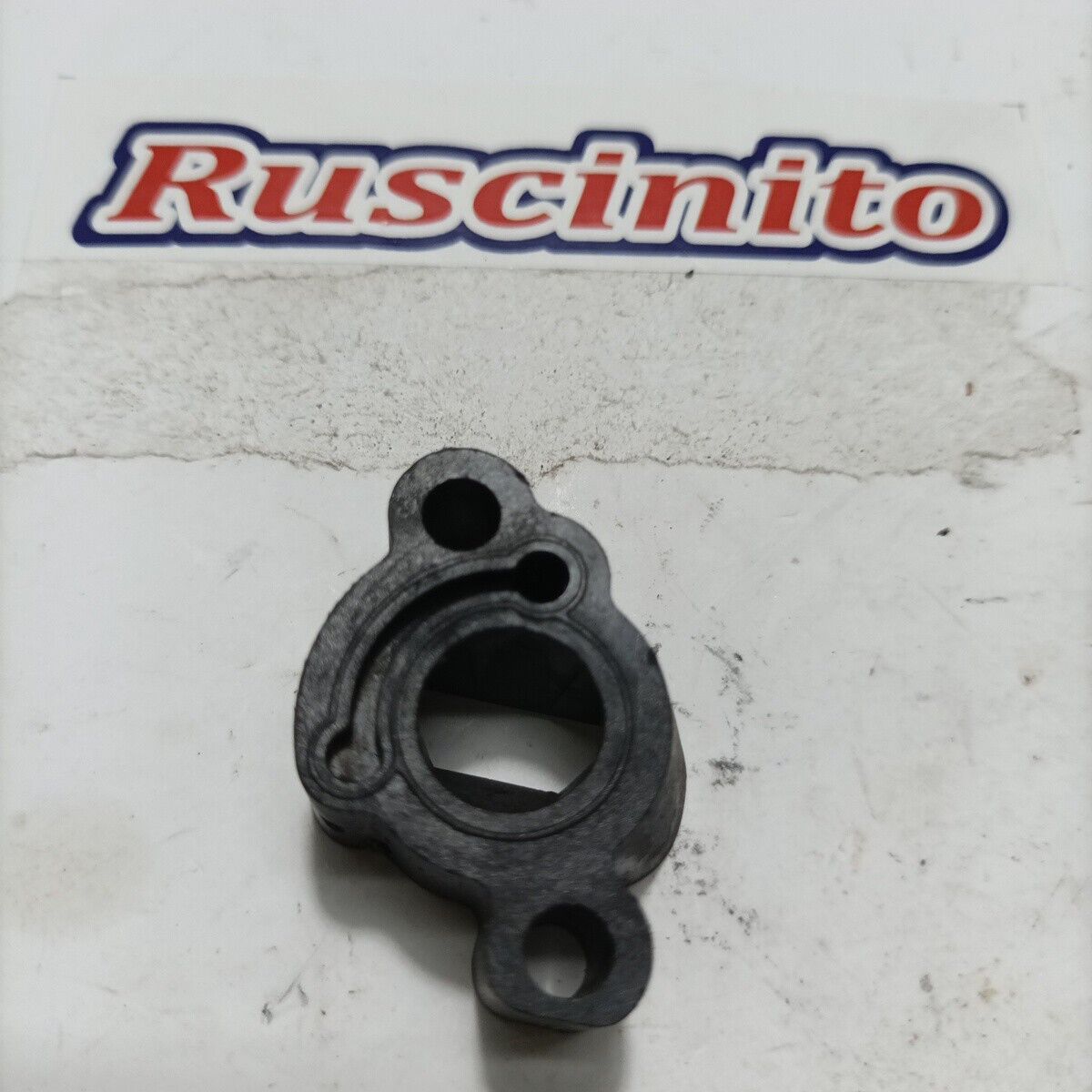 RACCORDO COLLETTORE CARBURATORE Usato per decespugliatore ZENOAH