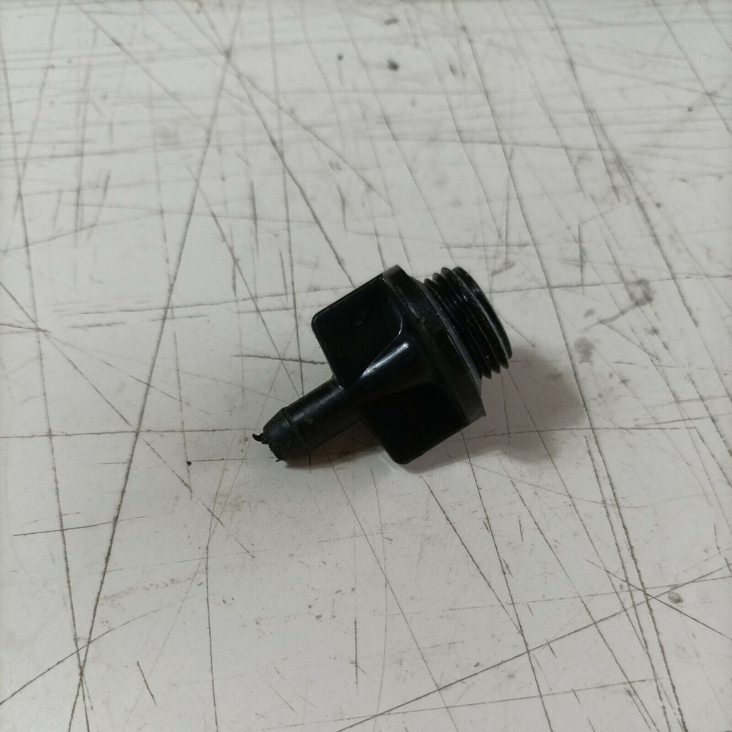 TAPPO OLIO MOTORE PER KRAMER 500 LR 410 ANNO 1979 MOTORE ROTAX ricambi usati