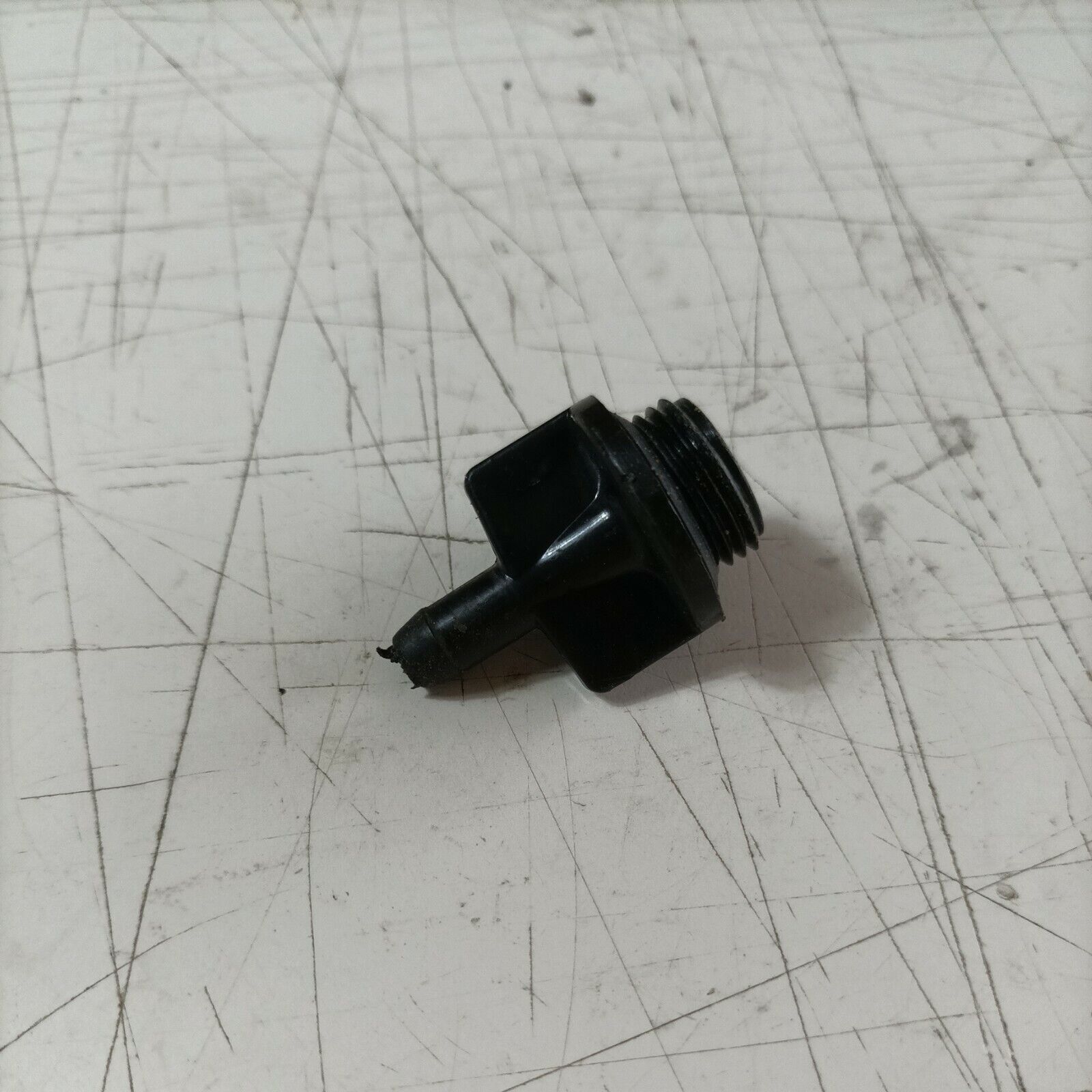 TAPPO OLIO MOTORE PER KRAMER 500 LR 410 ANNO 1979 MOTORE ROTAX ricambi usati
