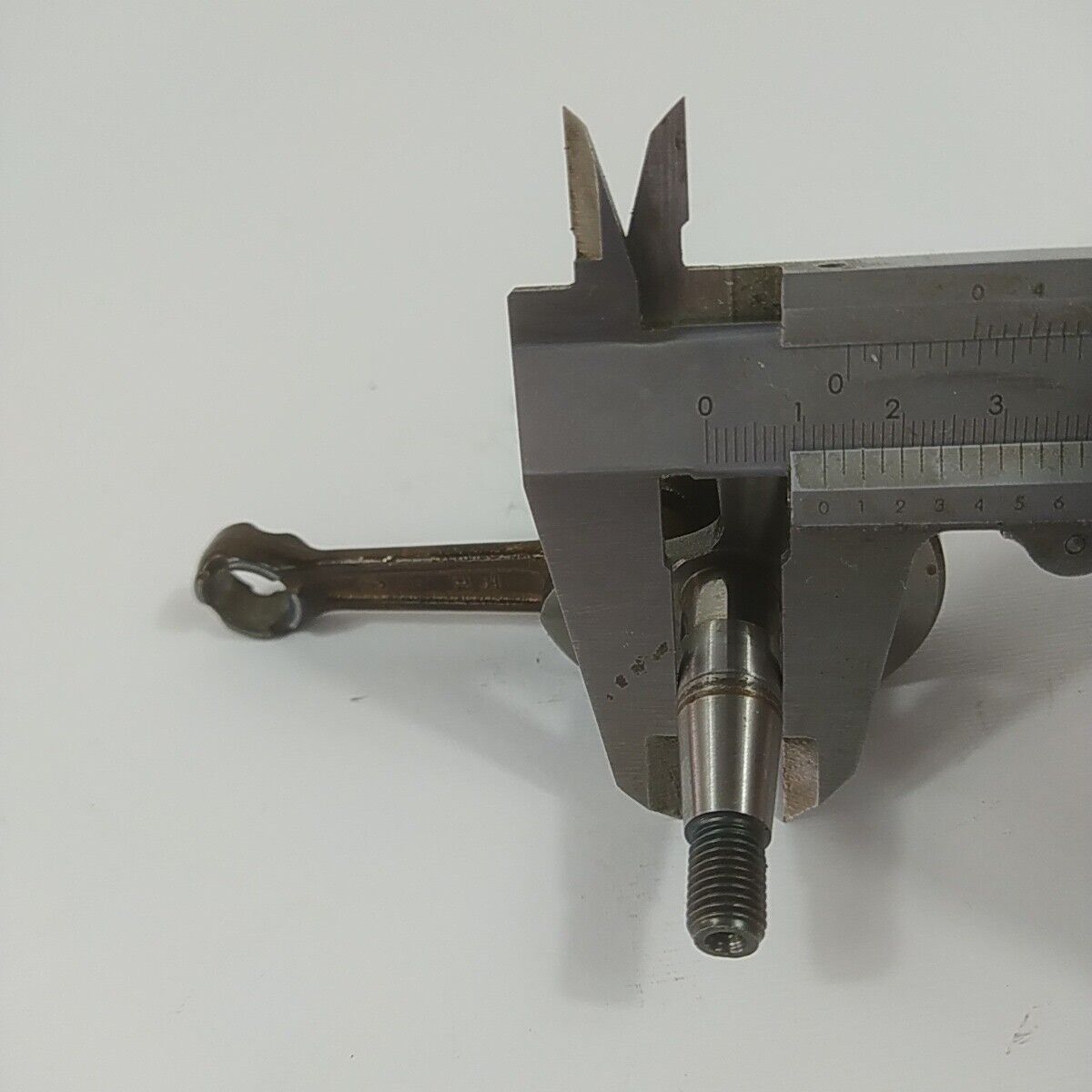 ALBERO MOTORE ORIGINALE usato per decespugliatore OM 727 733 740 dynamac 433 440