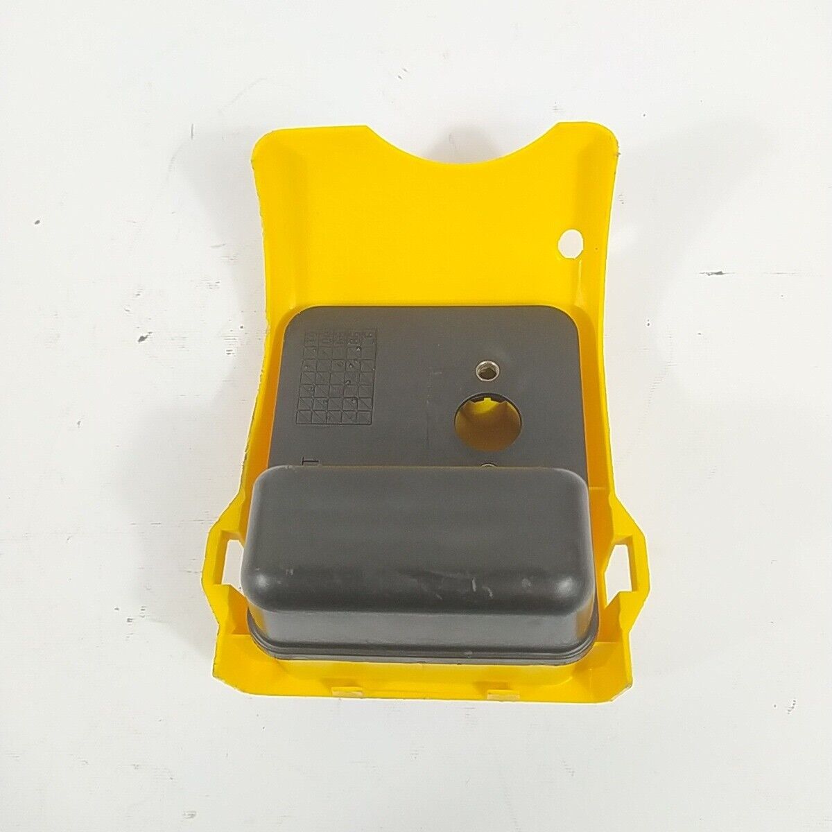 Ricambio usato COPERCHIO FILTRO DELL' ARIA decespugliatore Mcculloch ELITE 4200
