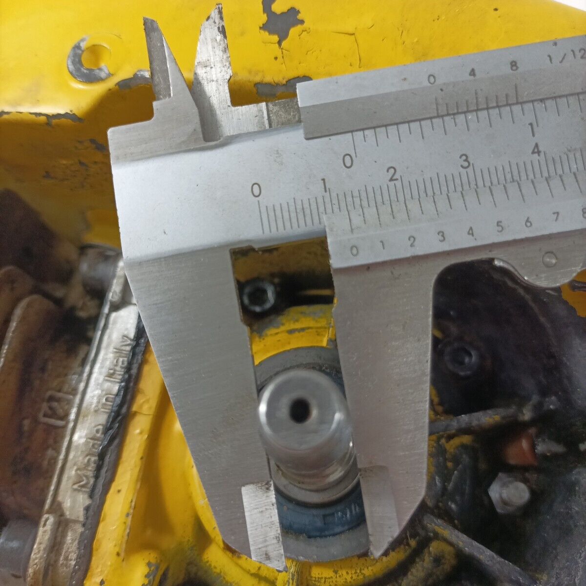 ricambio TELAIO CILINDRO PISTONE ALBERO MOTORE Per motosega ALPINA PROF 70 usati