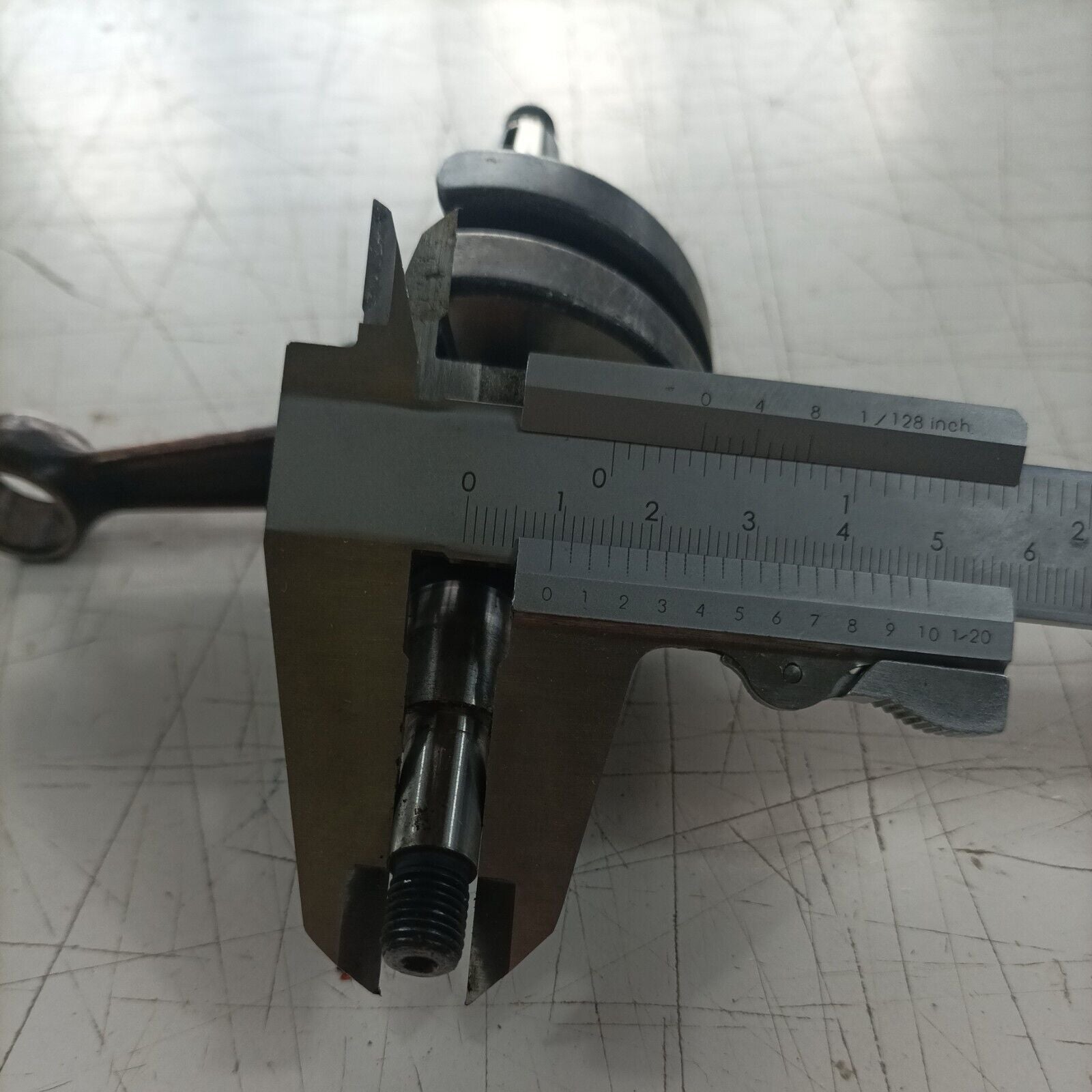 MOTOSEGA OLEOMAC OM 251 ALBERO MOTORE con frizione SENZA FILETTO ricambi usati