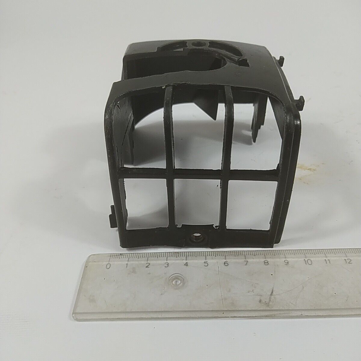 Ricambi usati per decespugliatore MCCULLOCH COPERCHIO COPRI MOTORE MARMITTA