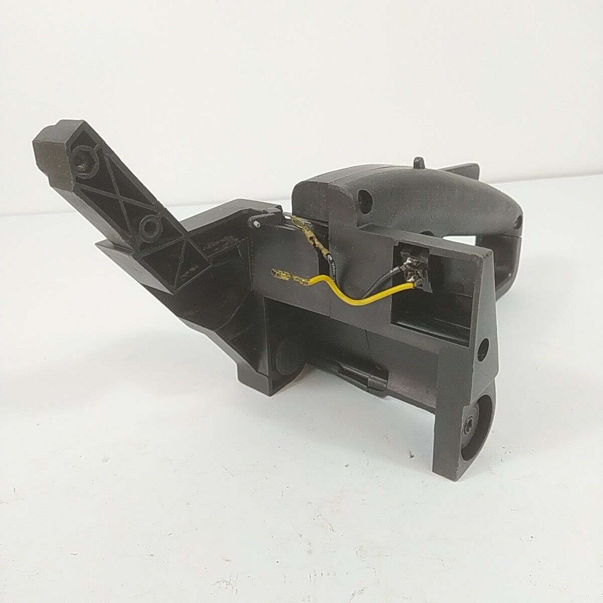 impugnatura comandi ACCELERAZIONE GAS PER MOTOSEGA MCCULLOCH MAC 735 usato