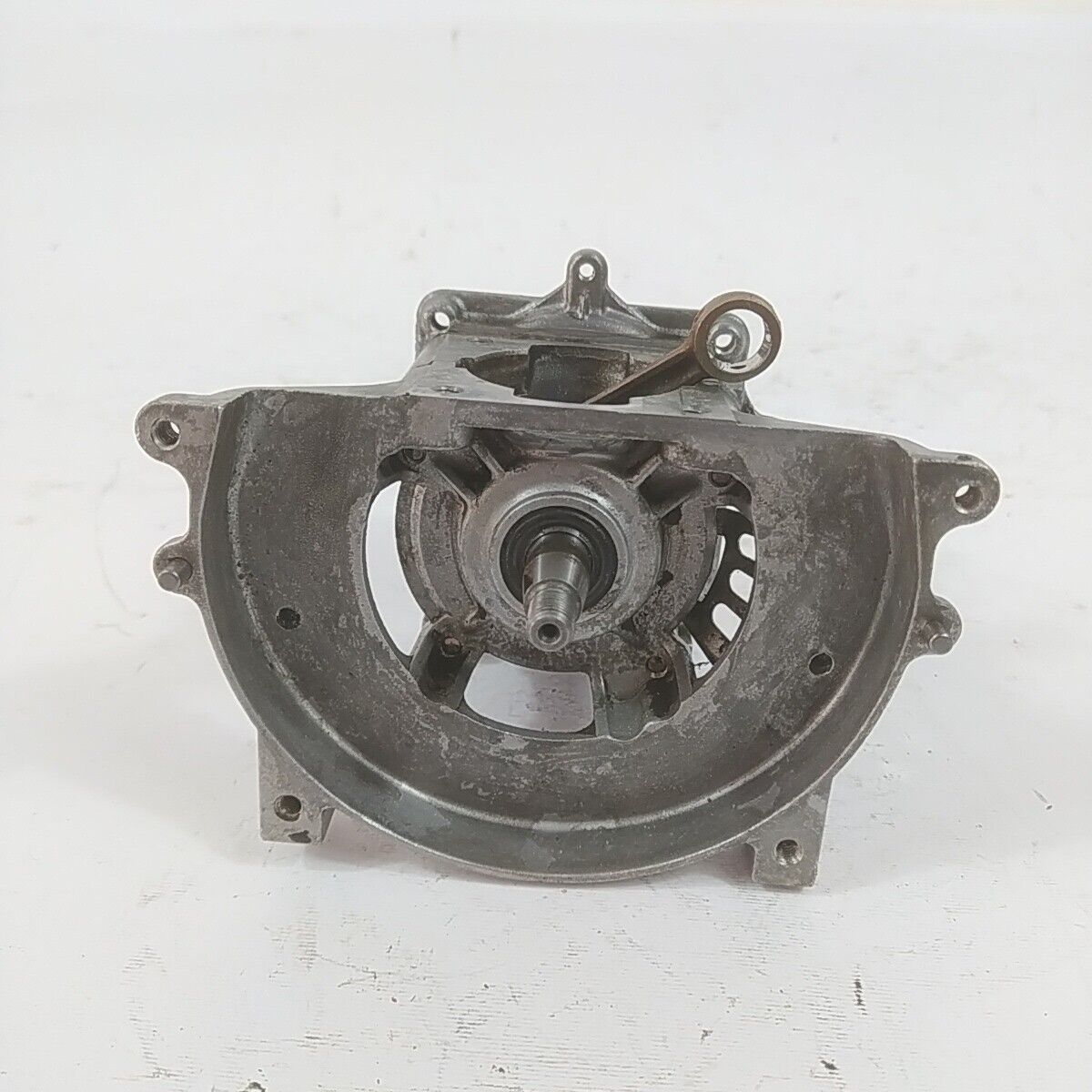 ricambio BASAMENTO CILINDRO ALBERO MOTORE usato decespugliatore KAWASAKI TD 33