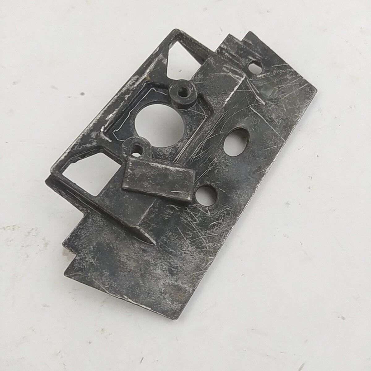 motosega CASTOR ALPINA 450 ricambio FLANGIA collettore CARBURATORE Usato