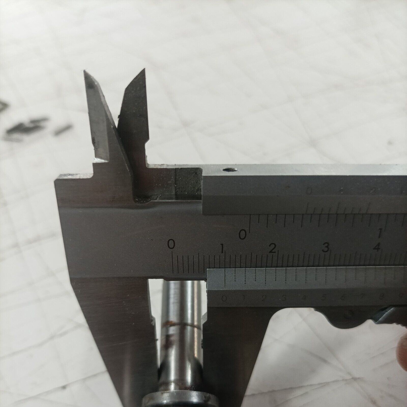 ricambio usato ALBERO MOTORE ORIGINALE COMPLETO PER MOTOSEGA ALPINA PROF 45