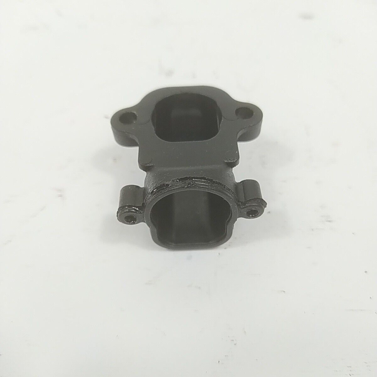 Ricambio per motosega CASTOR ALPINA 450 RACCORDO COLLETTORE FILTRO ARIA usato