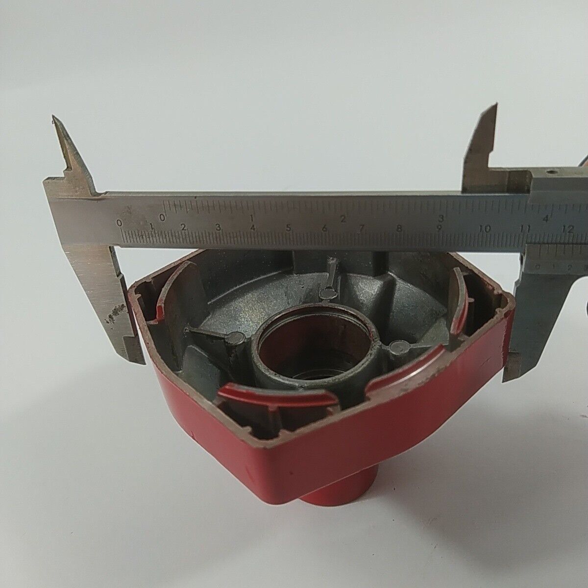 Ricambio usato CUFFIA SUPPORTO CAMPANA frizione decespugliatore MITSUBISHI T200