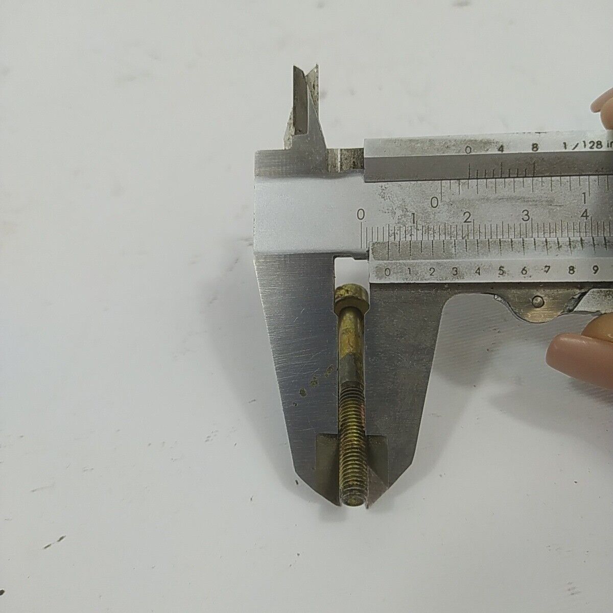 Ricambio per motosega CASTOR ALPINA 450 RACCORDO COLLETTORE FILTRO ARIA usato