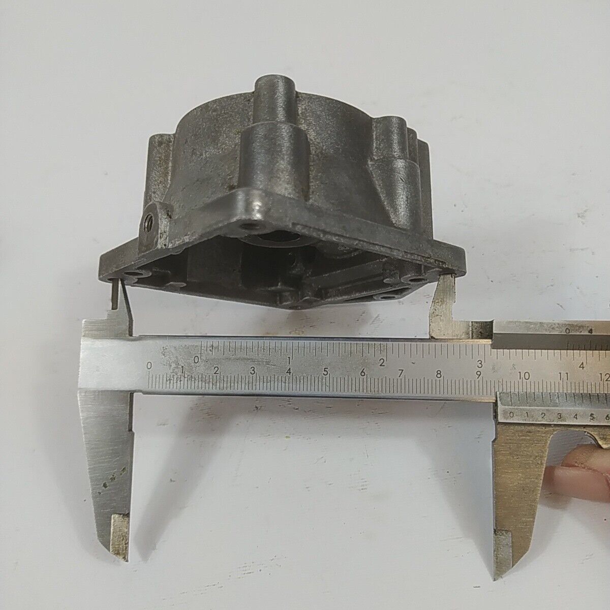 Ricambio CARTER BASAMENTO CILINDRO usato per decespugliatore OLEO MAC DYNAMAC