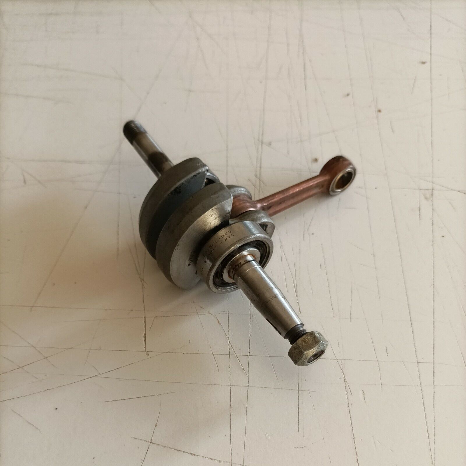 ricambio usato ALBERO MOTORE ORIGINALE PER MOTOSEGA CASTOR ALPINA  45