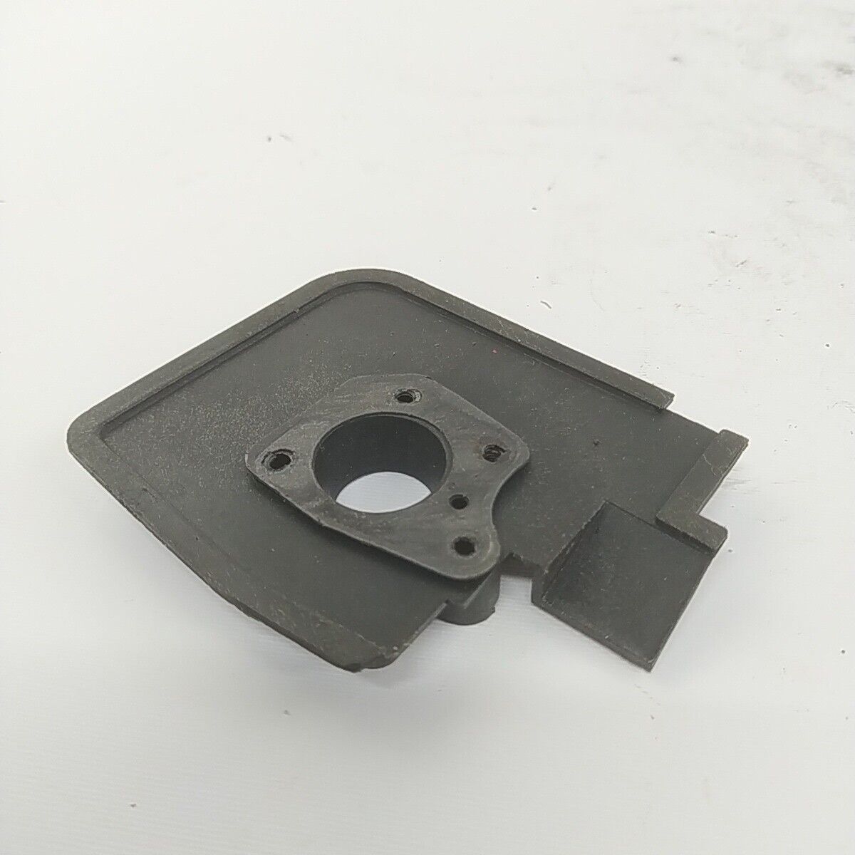 Ricambi per MOTOSEGA BLITZ 501 OLEOMAC 251 usati FLANGIA COLLETTORE CARBURATORE