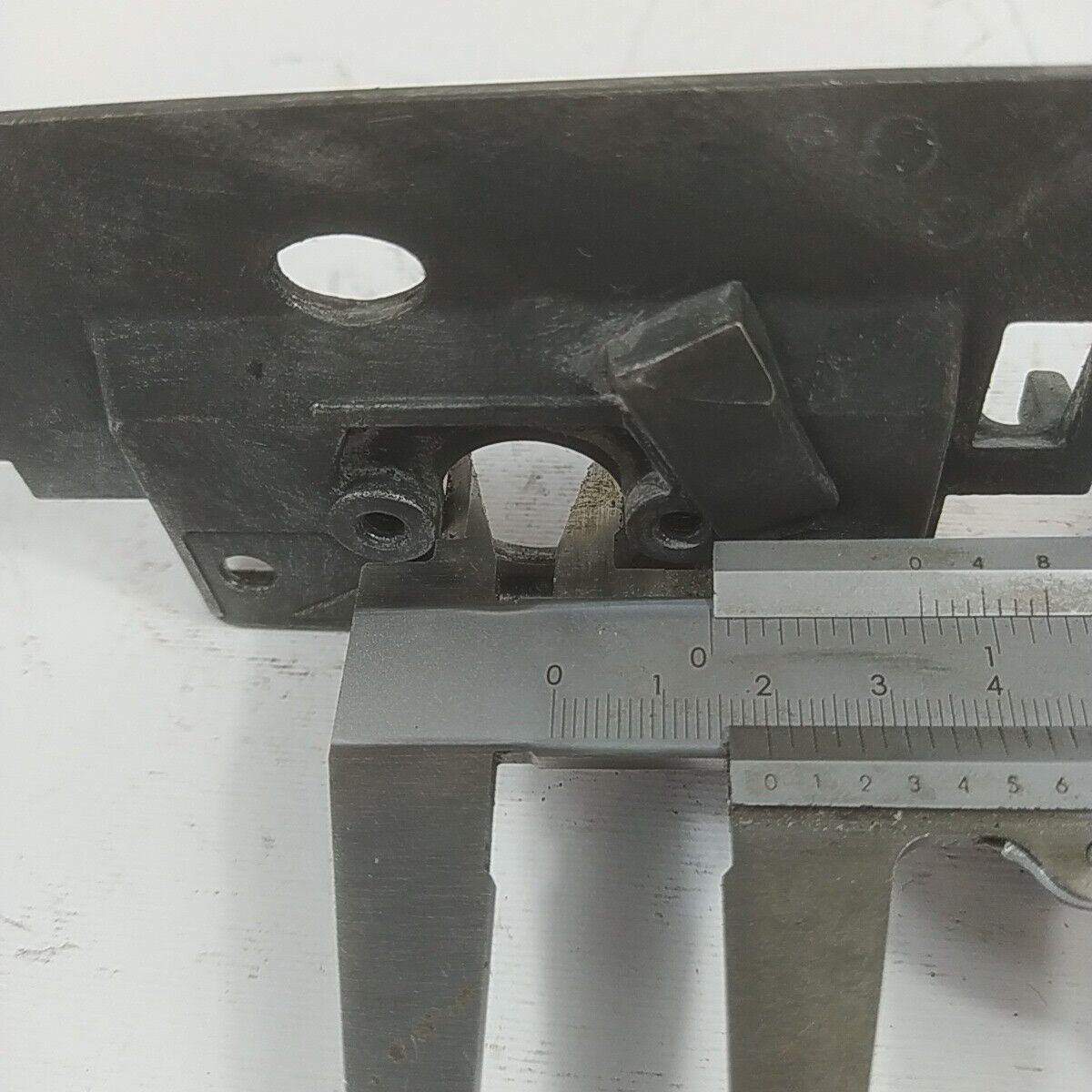 Ricambio per motosega CASTOR ALPINA 450 FLANGIA COLLETTORE CARBURATORE usato