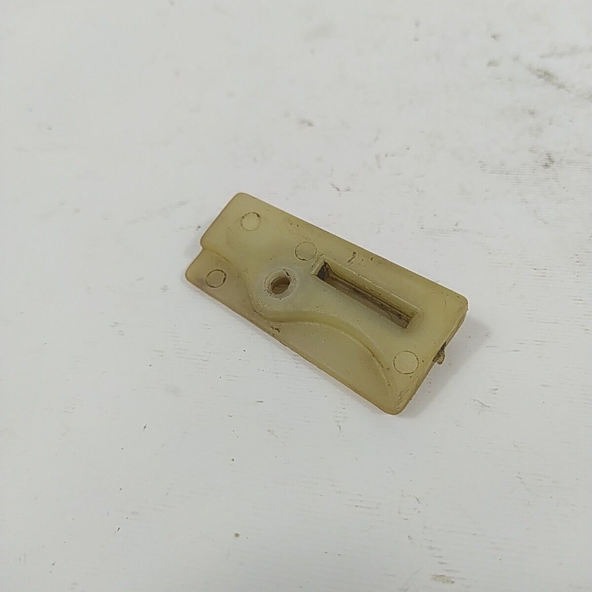 Ricambio COPERCHIO FRENO CATENA FRIZIONE per motosega CASTOR CP 700 usato