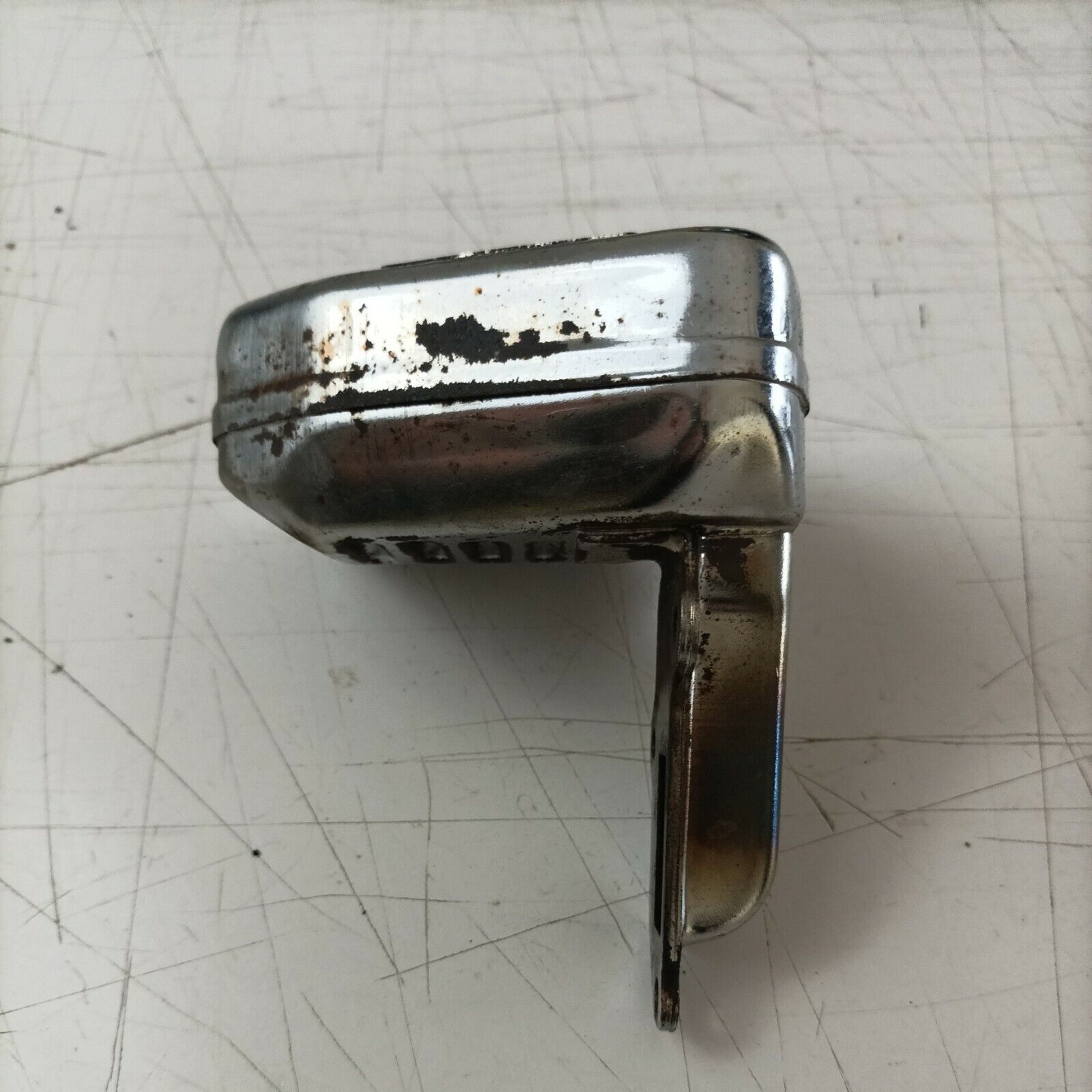 SCARICO MARMITTA TERMINALE ricambio usato PER MOTOSEGA ALPINA 41 CASTOR  c 41