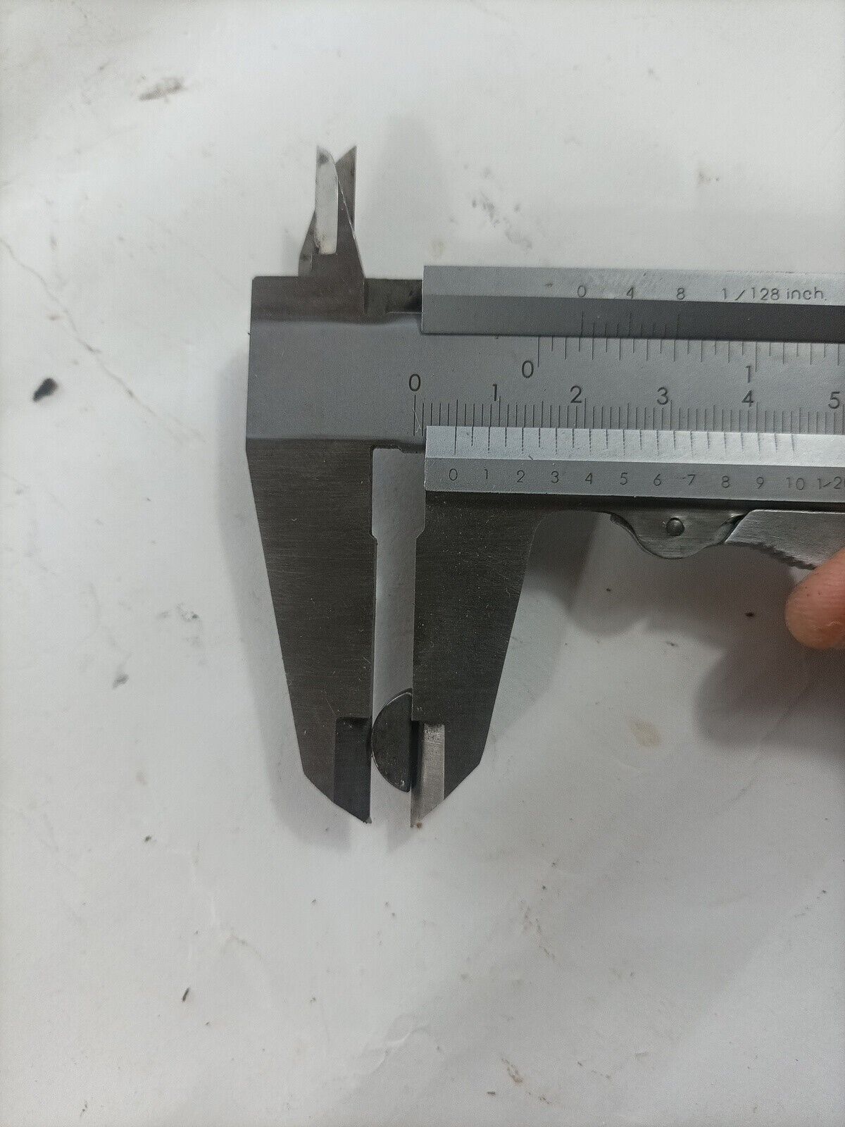 DECESPUGLIATORE taglia TANAKA Sum 602 E Bullone dado Albero Motore Ricambi Usati