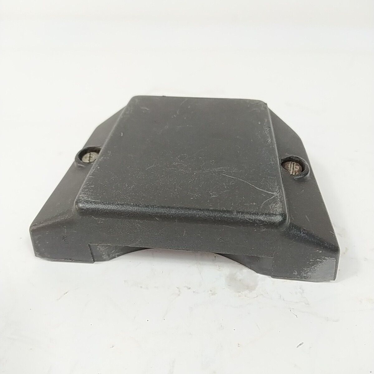 COPERCHIO FILTRO ARIA completo DI VITI PER MOTOSEGA OPEM SUPER 157 ricambi usati