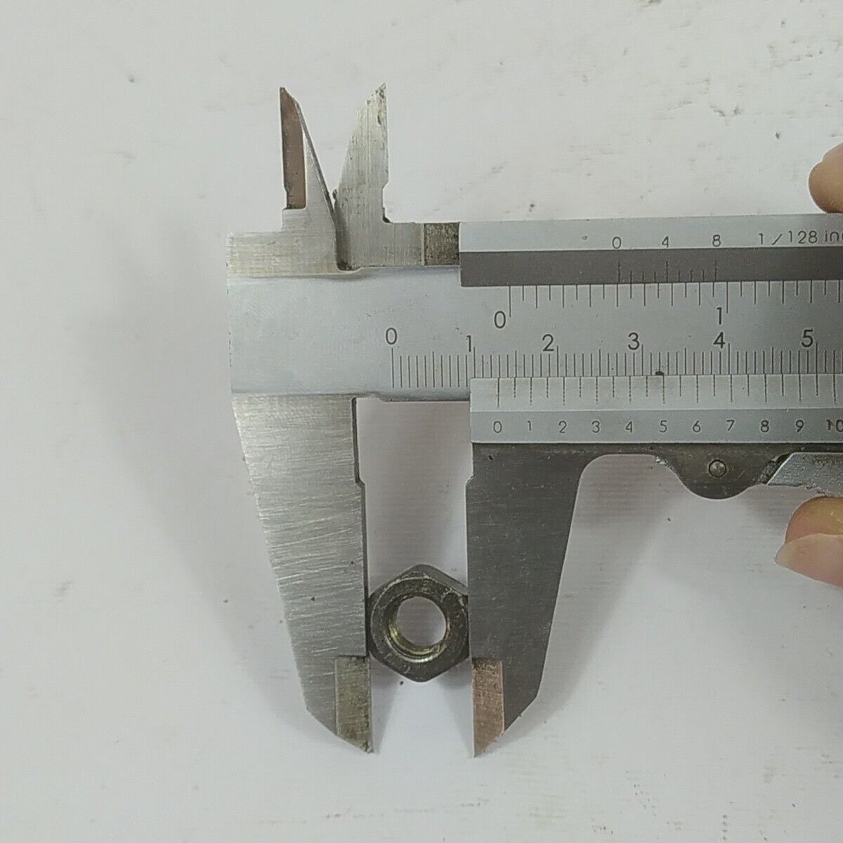 Ricambio per decespugliatore KING 40 CS DADO MEZZALUNA VOLANO AVVIAMENTO usato