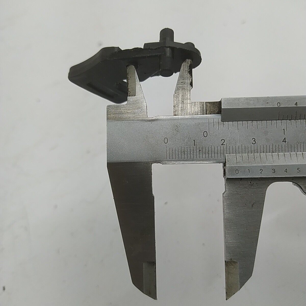 ricambi COMANDO ACCELERAZIONE TASTO GAS Per motosega castor ALPINA PROF 70 usati