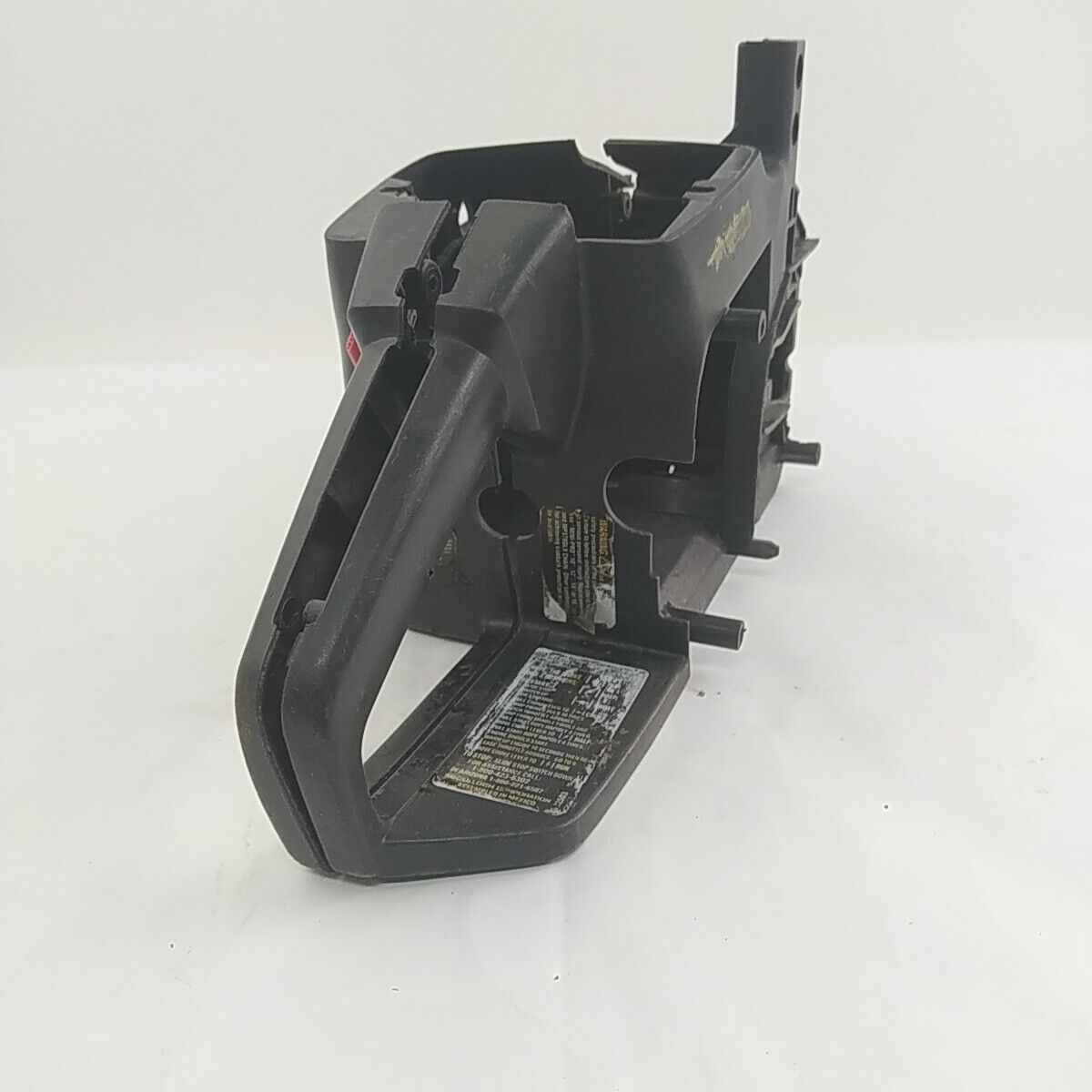 Ricambi CARCASSA IMPUGNATURA TELAIO motosega MCCULLOCH  eager beaver 2014  usato