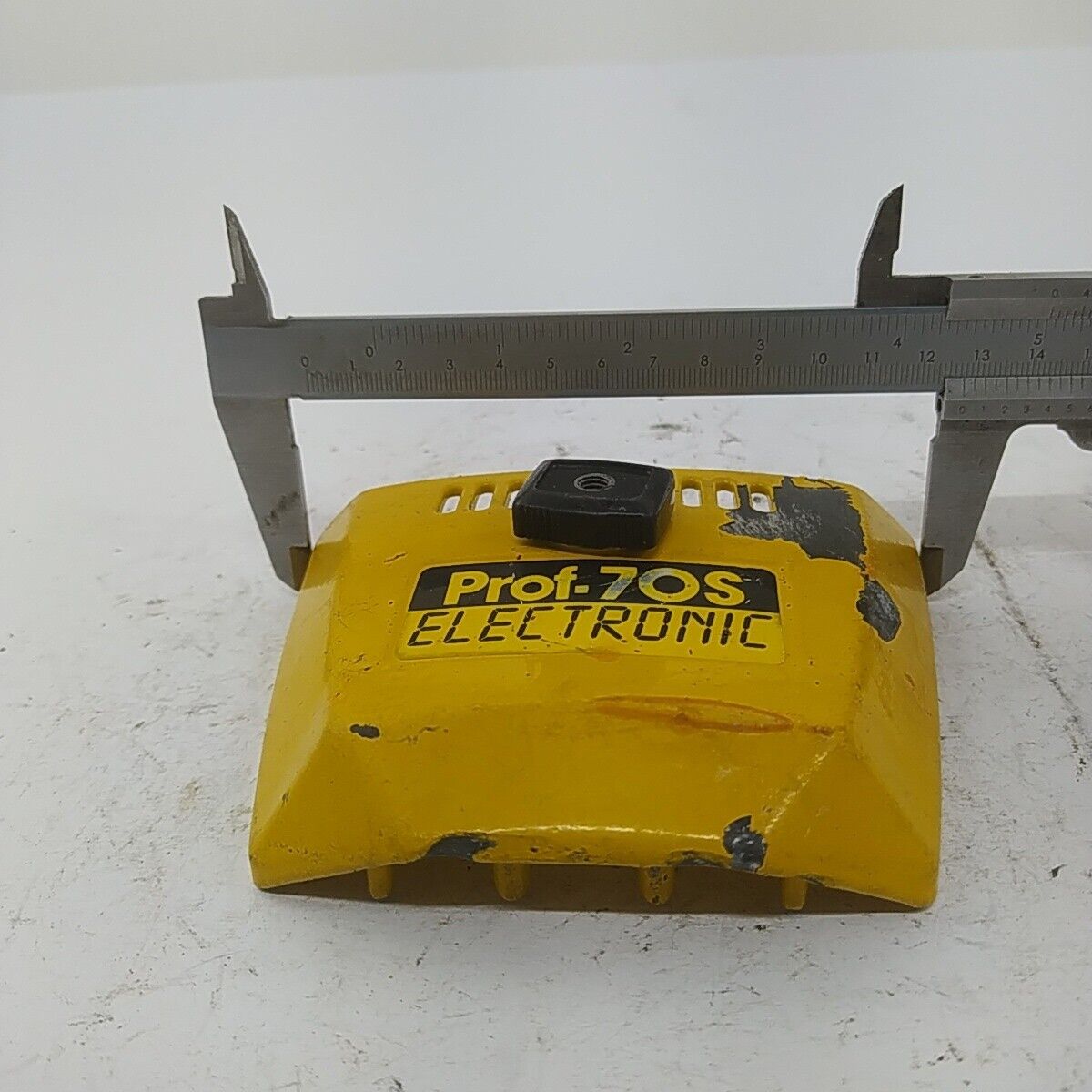 ricambio COPERCHIO FILTRO ARIA CARBURATORE Per motosega ALPINA PROF 70 S usati