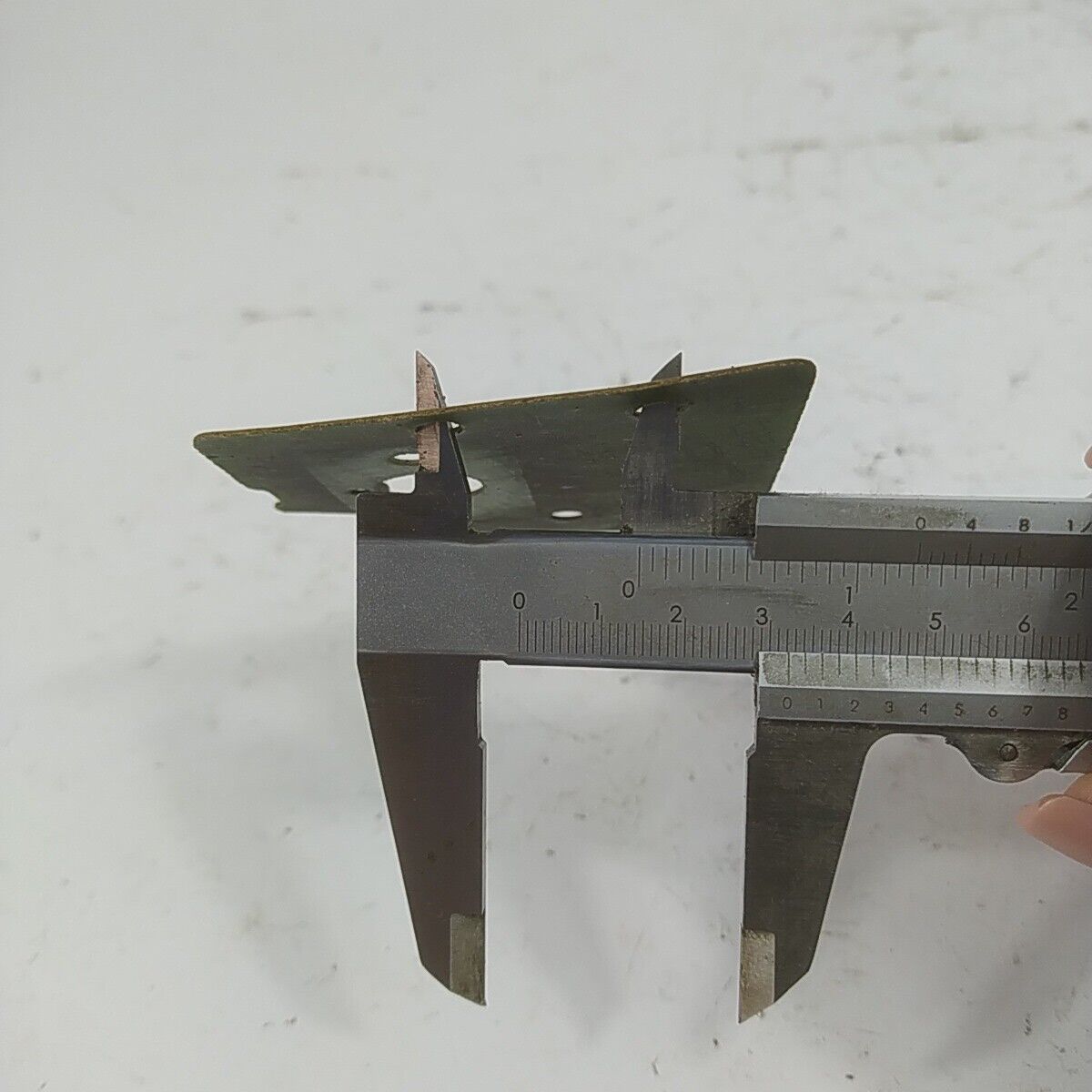 Ricambio FLANGIA RACCORDO CARBURATORE per motosega ALPINA A45 Castor CP 45 usato