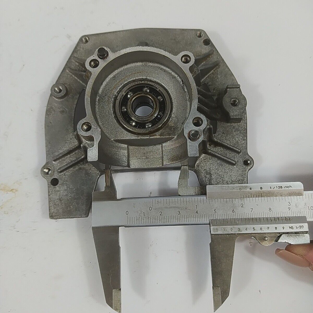 Ricambio CARTER BASAMENTO CILINDRO usato per decespugliatore OLEO MAC DYNAMAC