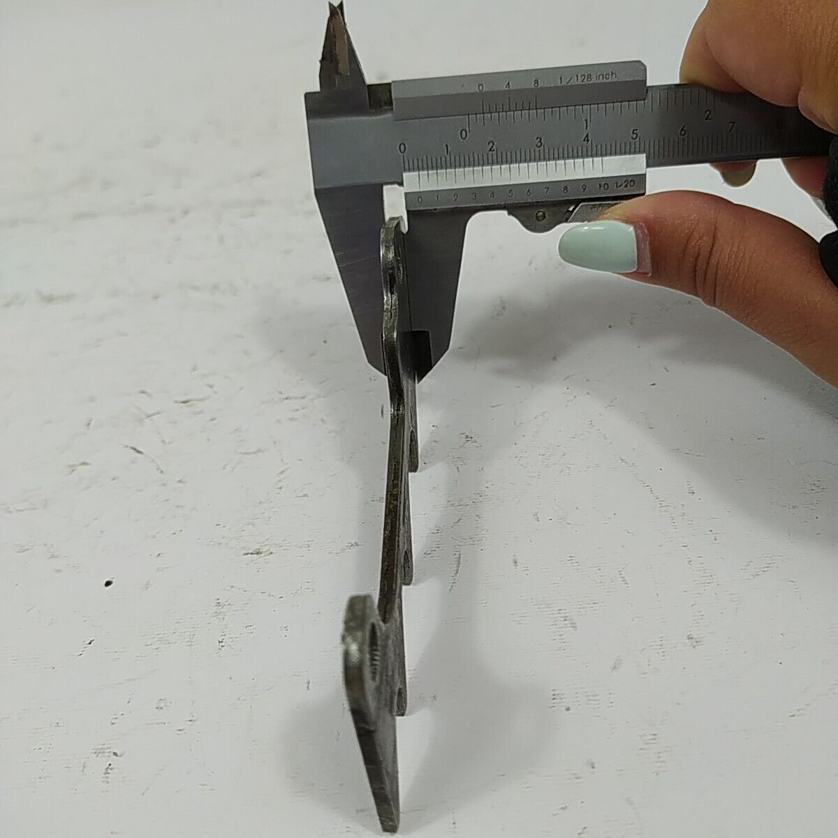 Ricambio usato ARPIONE ARTIGLIO LAMA BARRA CATENA per motosega DOLMAR 116 si