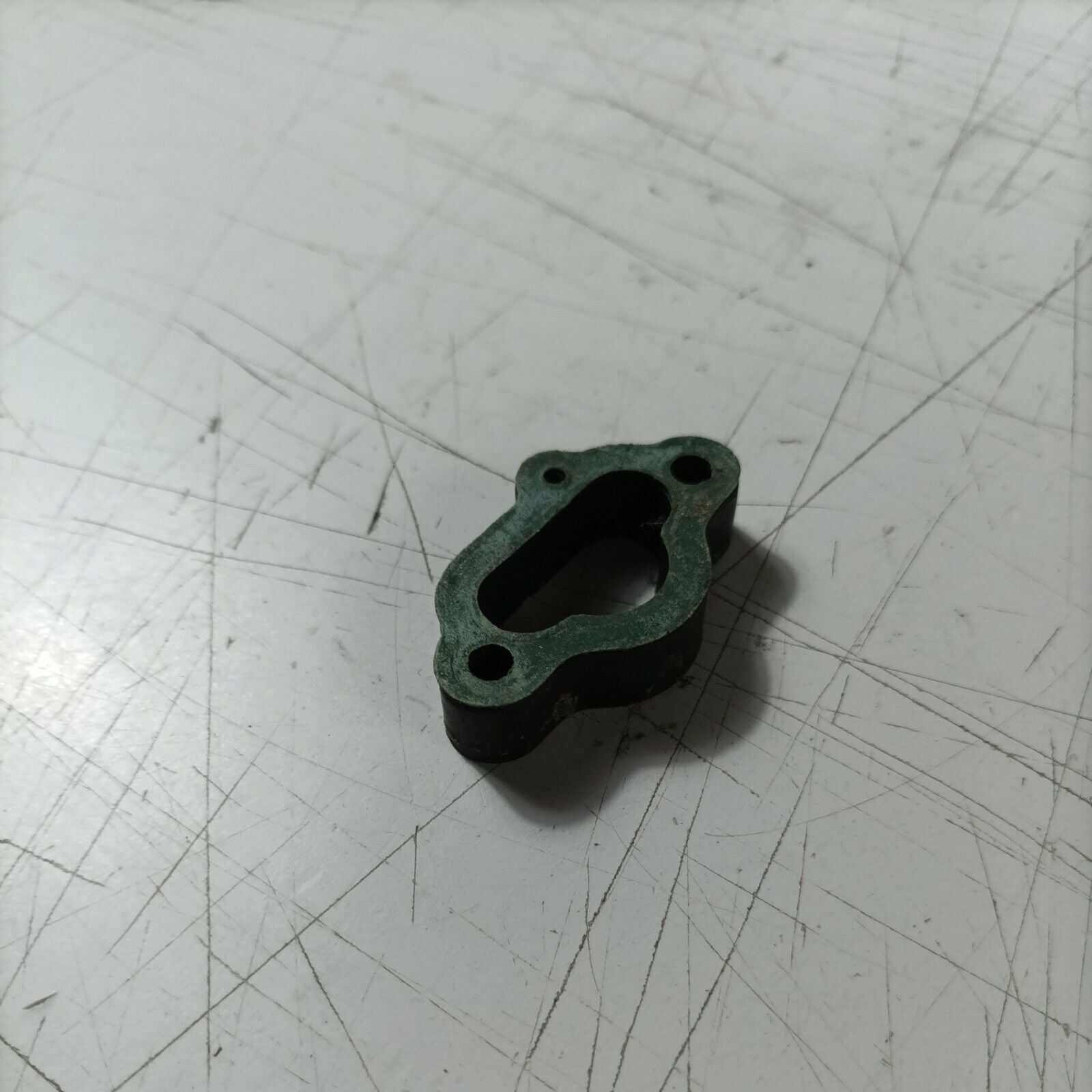 COLLETTORE ASPIRAZIONE FLANGIA CARBURATORE PER MOTOSEGA CASTOR C70 ALPINA A70