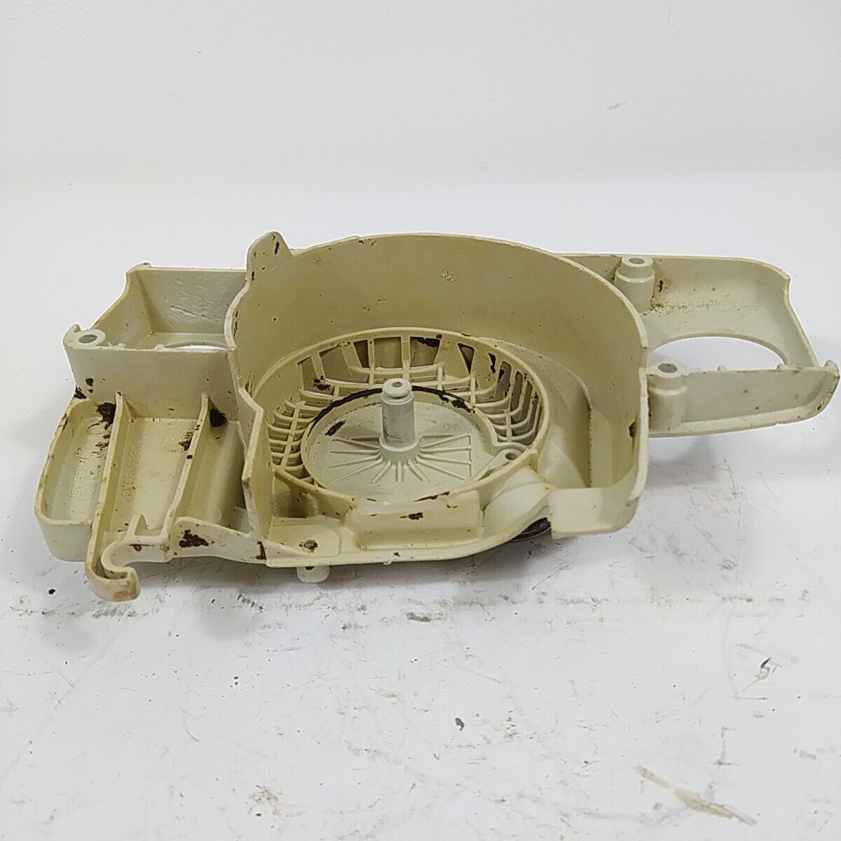 COPERCHIO avviamento A STRAPPO STIHL 017 018 MS170 MS180 MOTOSEGA 1130 080 usato