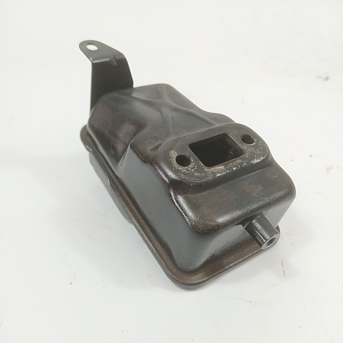 Ricambio MARMITTA SILENZIATORE usato per decespugliatore Komatsu ZENOAH G4K