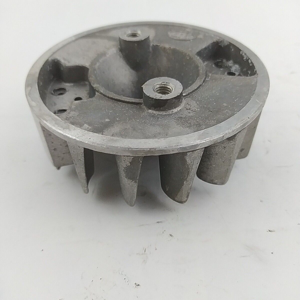 Ricambio VOLANO di accensione usato per decespugliatore MITSUBISHI TL 52 42