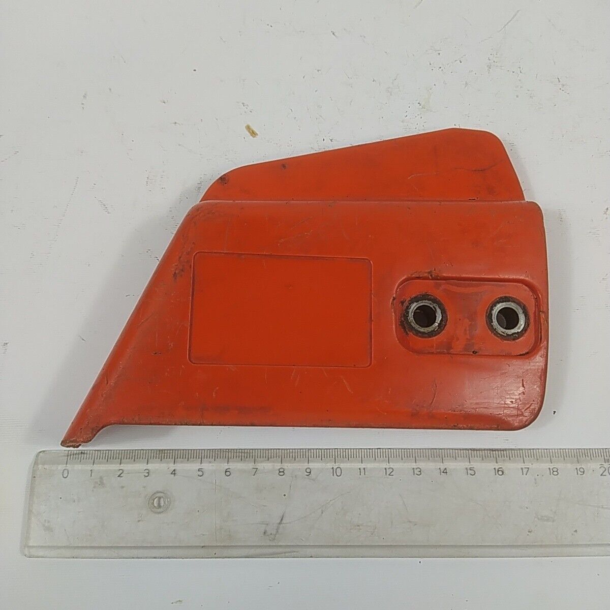 Ricambio per motosega CASTOR ALPINA 450 COPERCHIO copri FRIZIONE catena usato