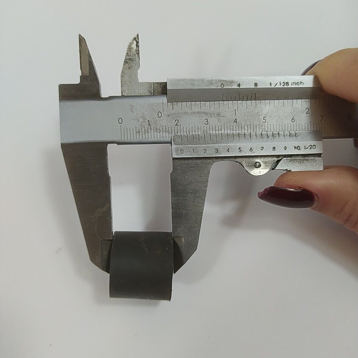 flangia raccordo ASPIRAZIONE CARBURATORE PER MOTOSEGA HUSQVARNA 55 ricambi usati