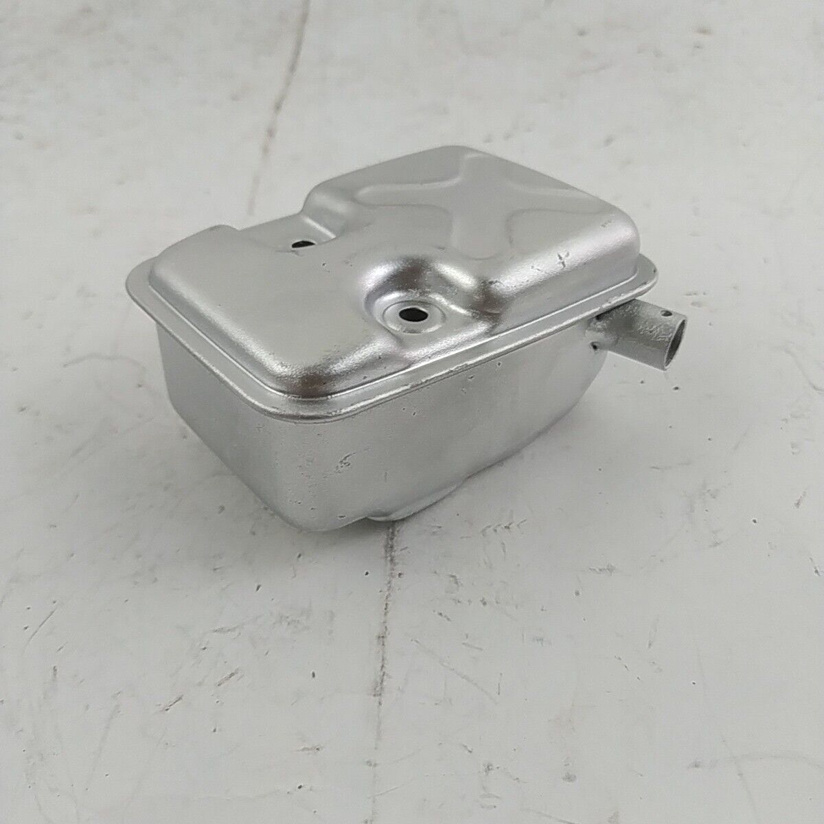 Ricambio MARMITTA SILENZIATORE scarico usato per decespugliatore MARUYAMA EA 320