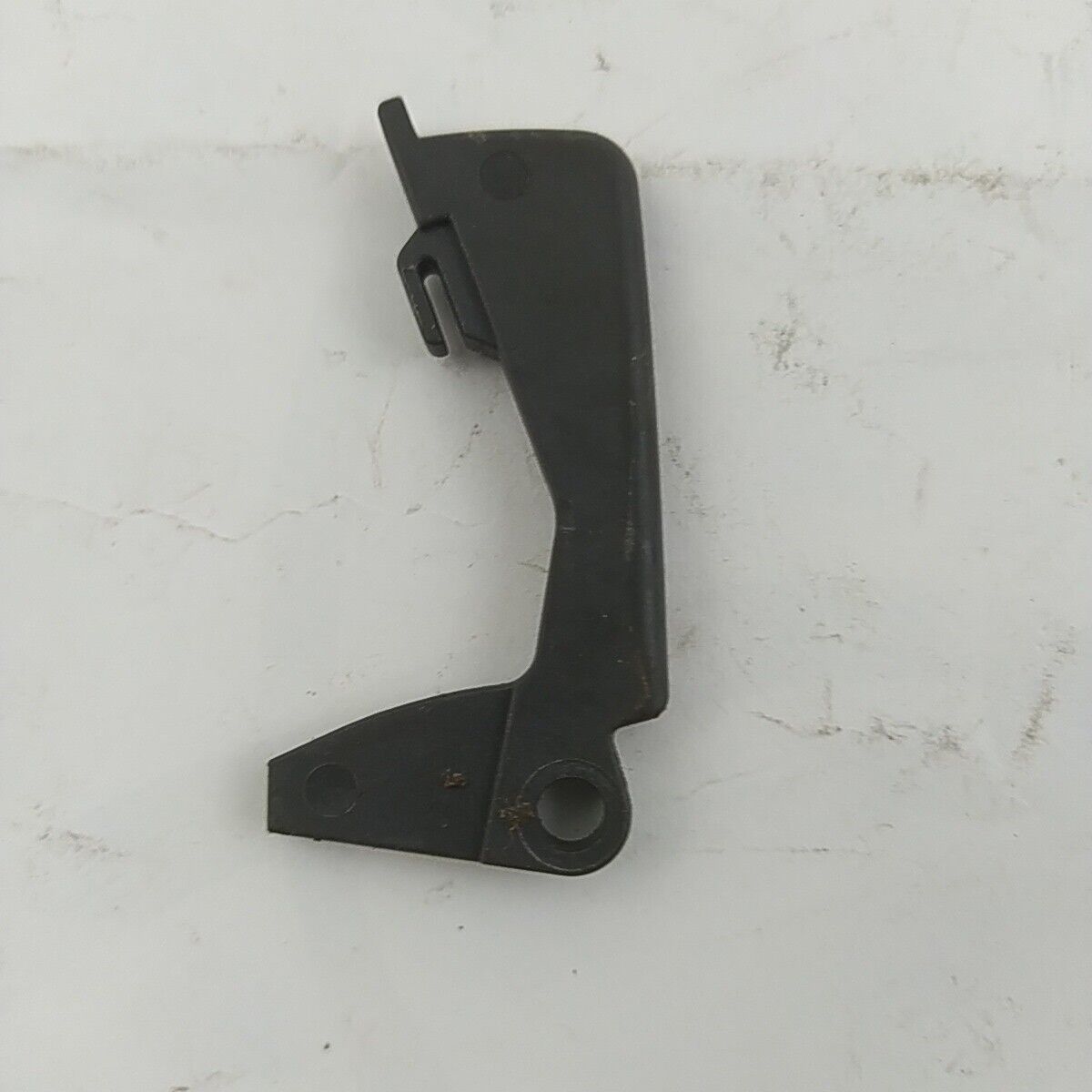 MOTOSEGA CASTOR CP 361 ricambio COMANDO tasto ACCELERAZIONE GRILLETO GAS Usato