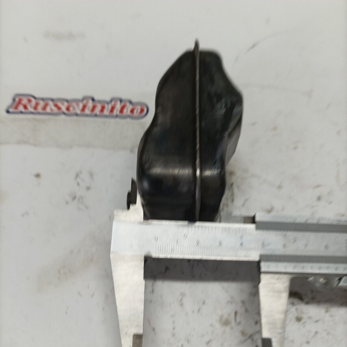 Ricambio MARMITTA di scarico SILENZIATORE Usato per decespugliatore ZENOAH