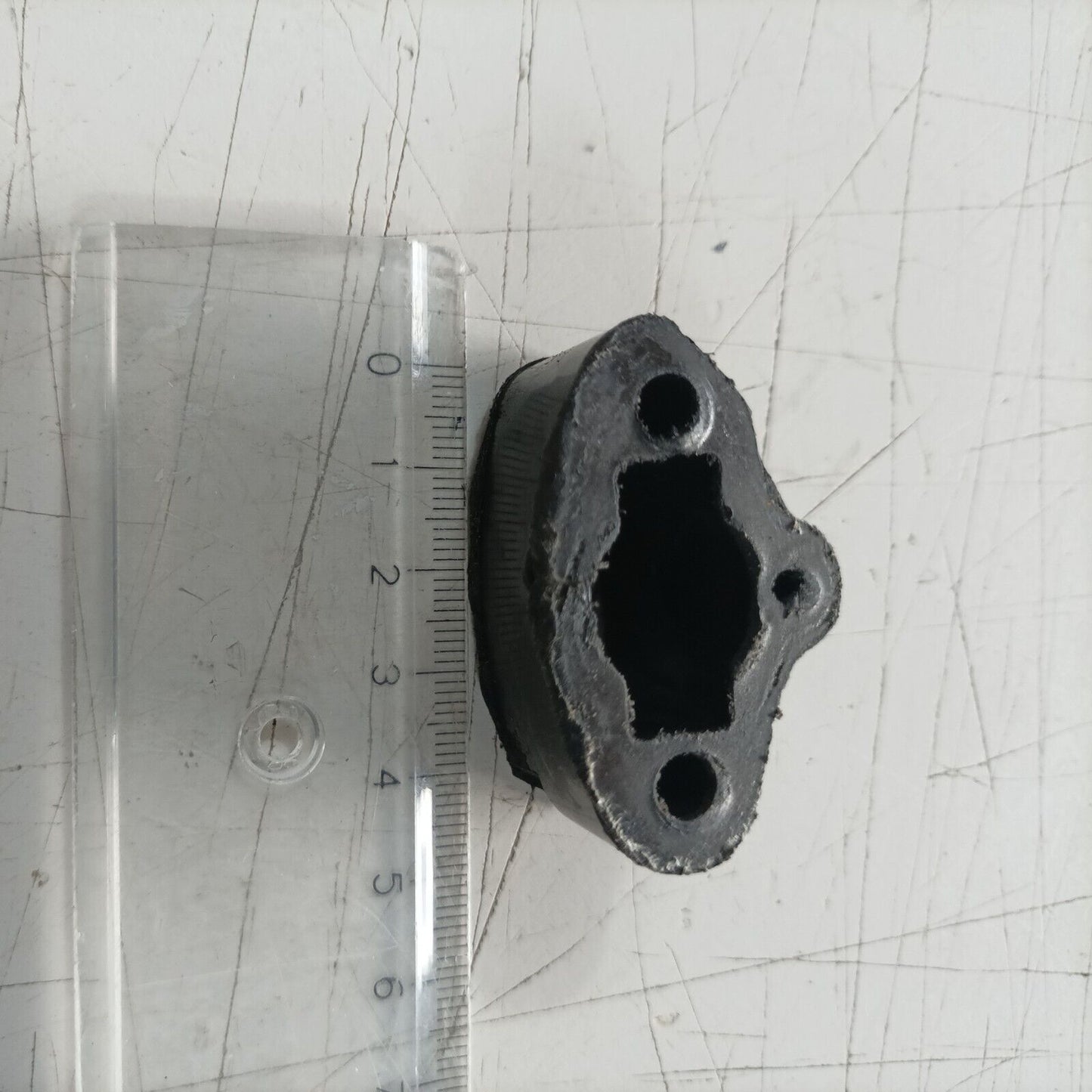 ricambi usati FLANGIA COLLETTORE ASPIRAZIONE sotto PER MOTOSEGA ALPINA PROF 45