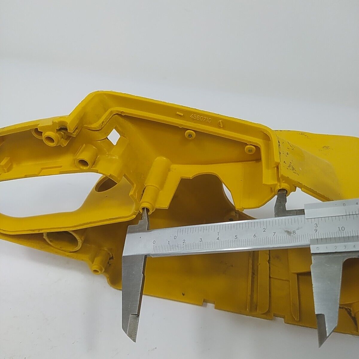 ricambi CARCASSA COPRI MOTORE per motosega ALPINA SILVER 40 castor 330 338 usati