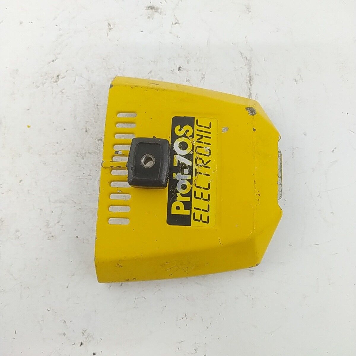 ricambio COPERCHIO FILTRO ARIA CARBURATORE Per motosega ALPINA PROF 70 S usati