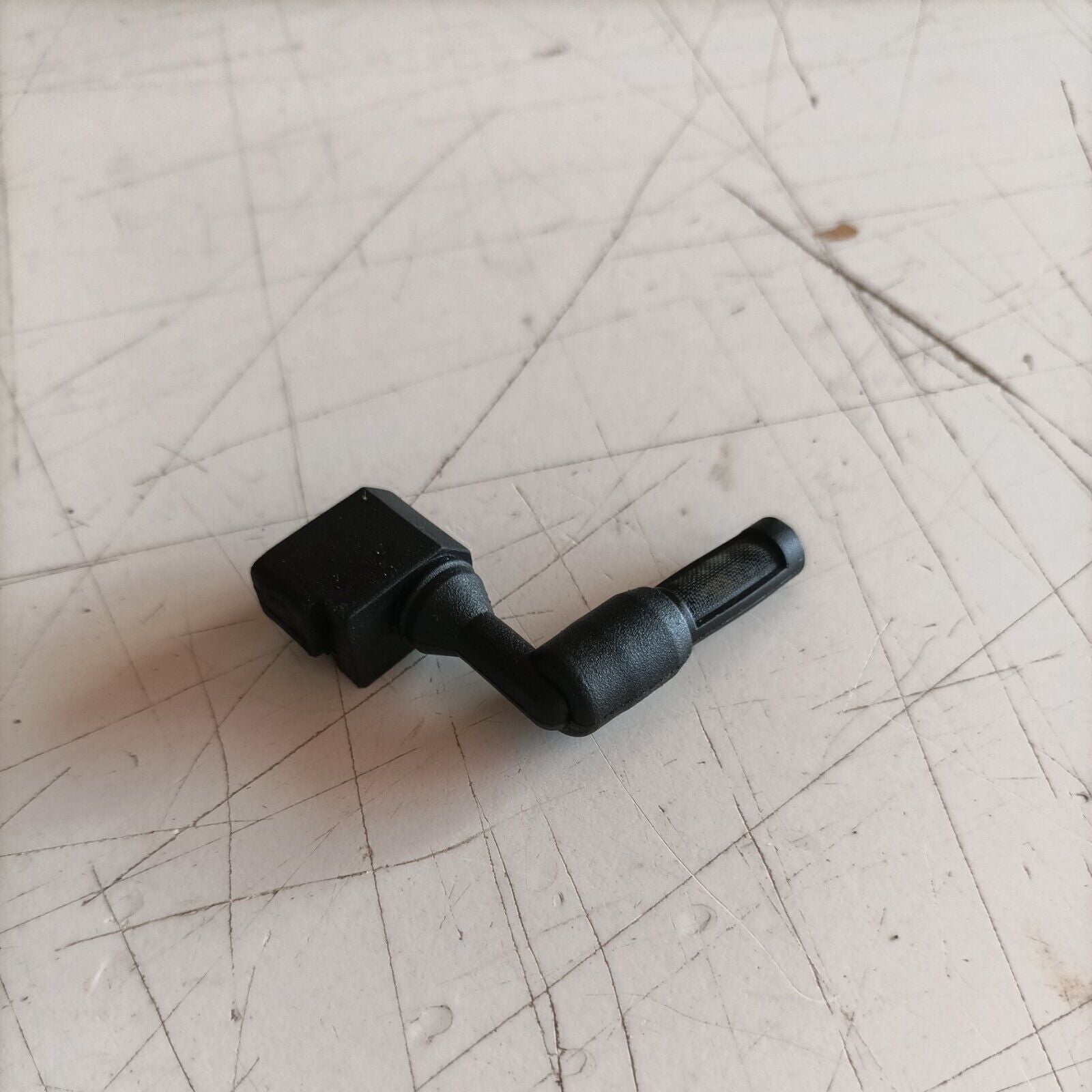 tubo serbatoio olio e pompa PER MOTOSEGA MCCULLOCH MAC 735 ricambi usati