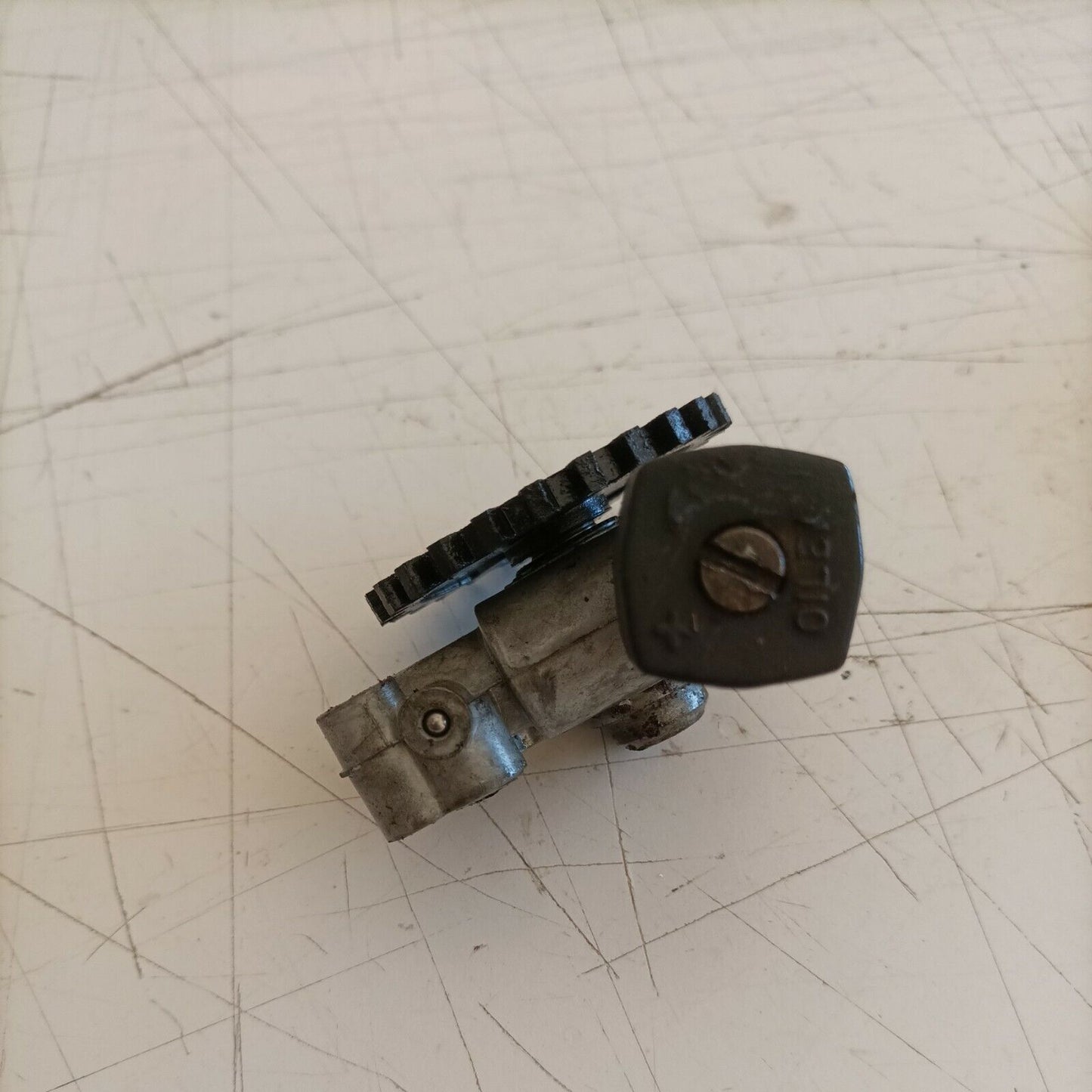 POMPA OLIO completa PER MOTOSEGA OPEM JOLLY 155 AUTOMATIC ricambi usati
