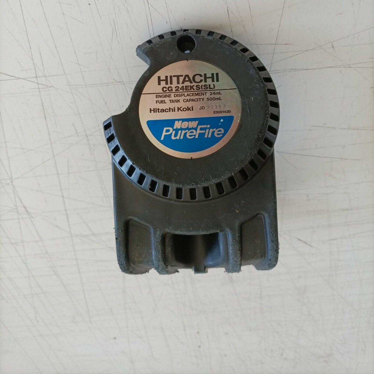 STAFFA SERBATOIO PER DECESPUGLIATORE HITACHI CG  ricambi usati