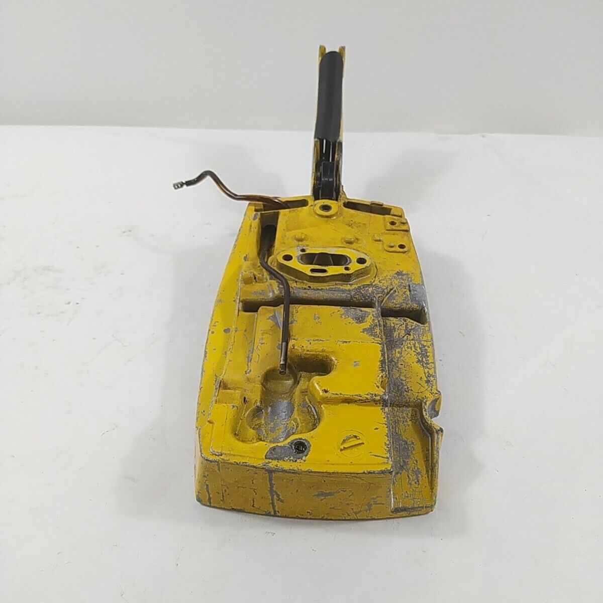 Ricambi IMPUGNATURA MANIGLIA PER MOTOSEGA MCCULLOCH PRO MAC 555 usati